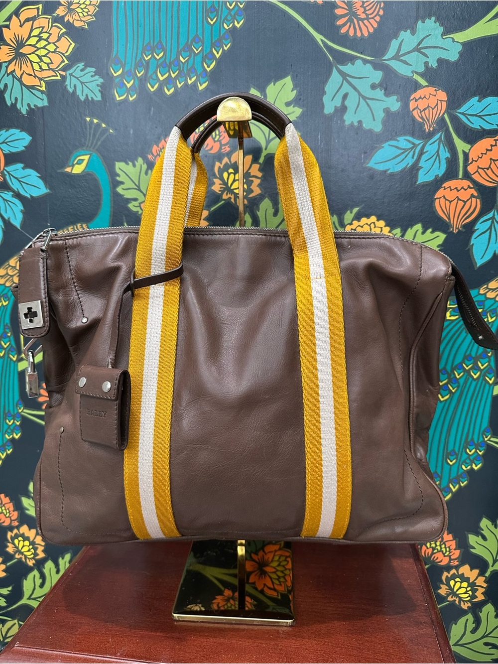 Bally Taprus Brown Leather Travel Tote Weekender Bag Lock Key & Pouch - Picture 3 of 16